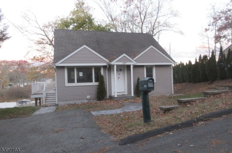 Mount Arlington Boro, NJ 07850,537 Dell Rd