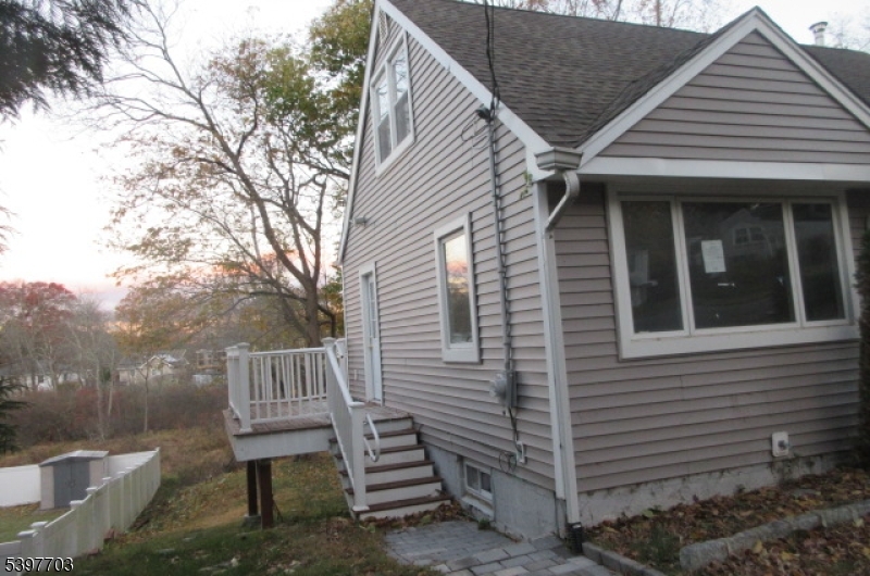 Mount Arlington Boro, NJ 07850,537 Dell Rd