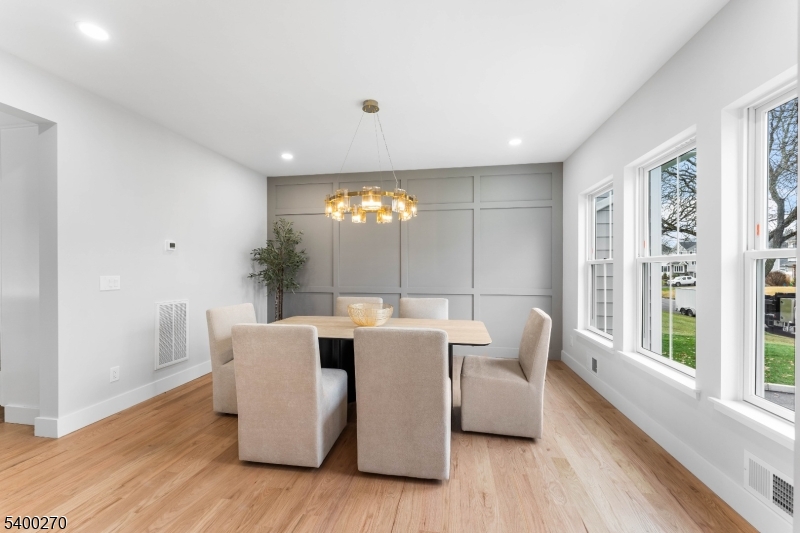 Clark Twp., NJ 07066,27 Stemmer Dr