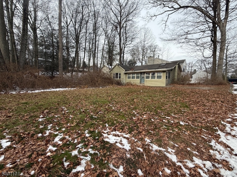 109 Fairlawn Dr, West Milford Twp., NJ 07421