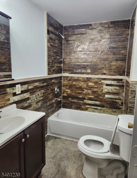 Newark City, NJ 07114,93 Astor St