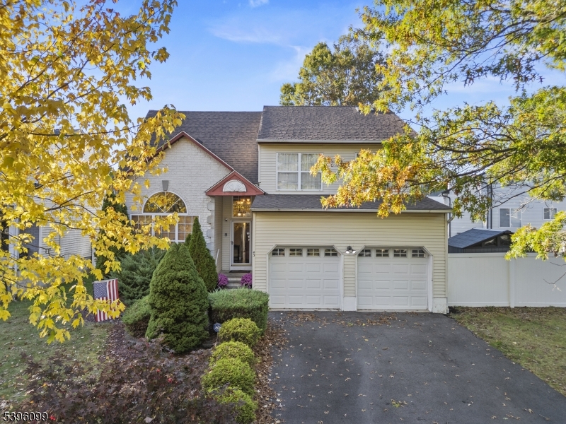 43 Pemberton Dr, Old Bridge Twp., NJ 07747