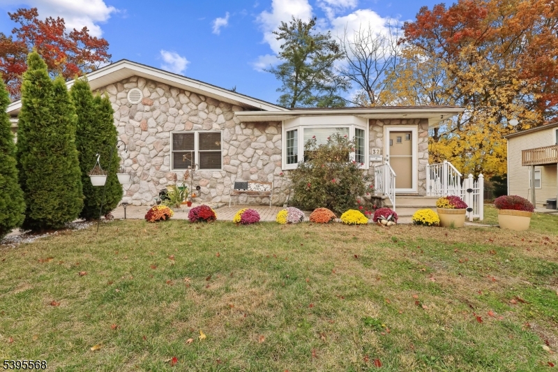 32 Ruby St, Springfield Twp., NJ 07081
