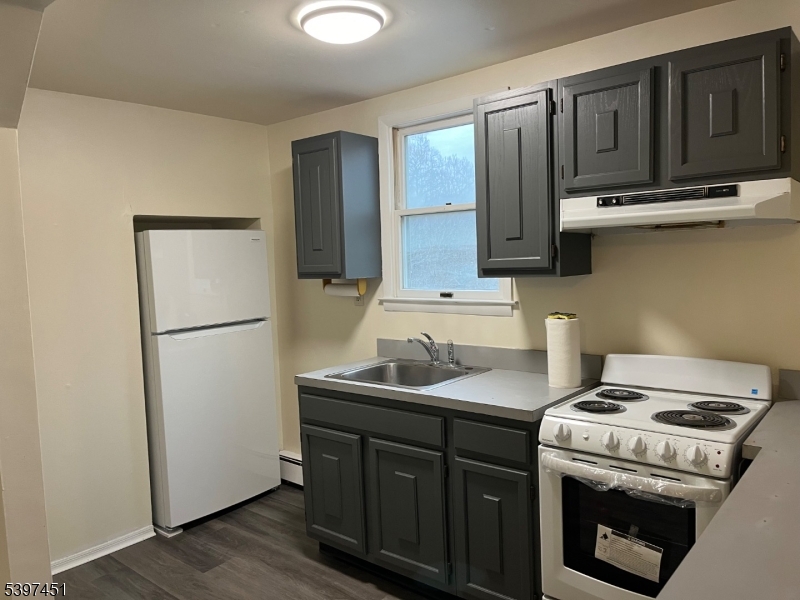 Andover Boro, NJ 07821,184 Main St