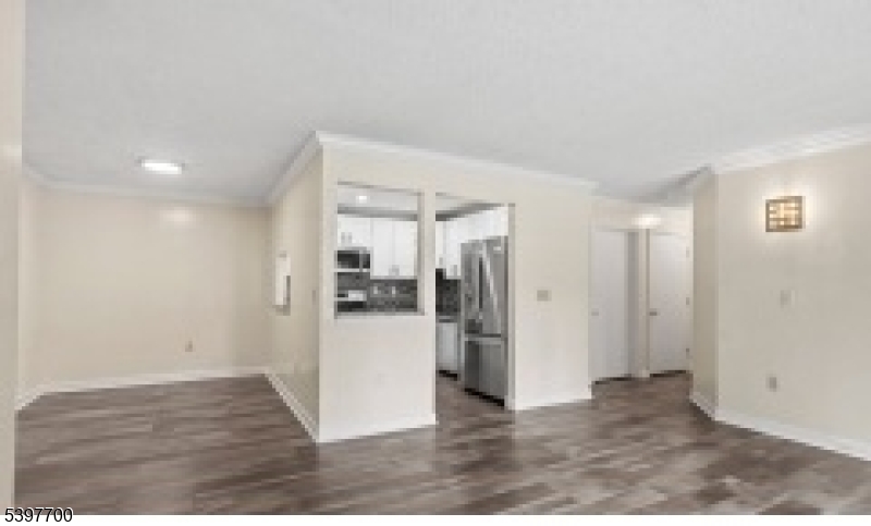 Franklin Twp., NJ 08823,24 Amberly Ct