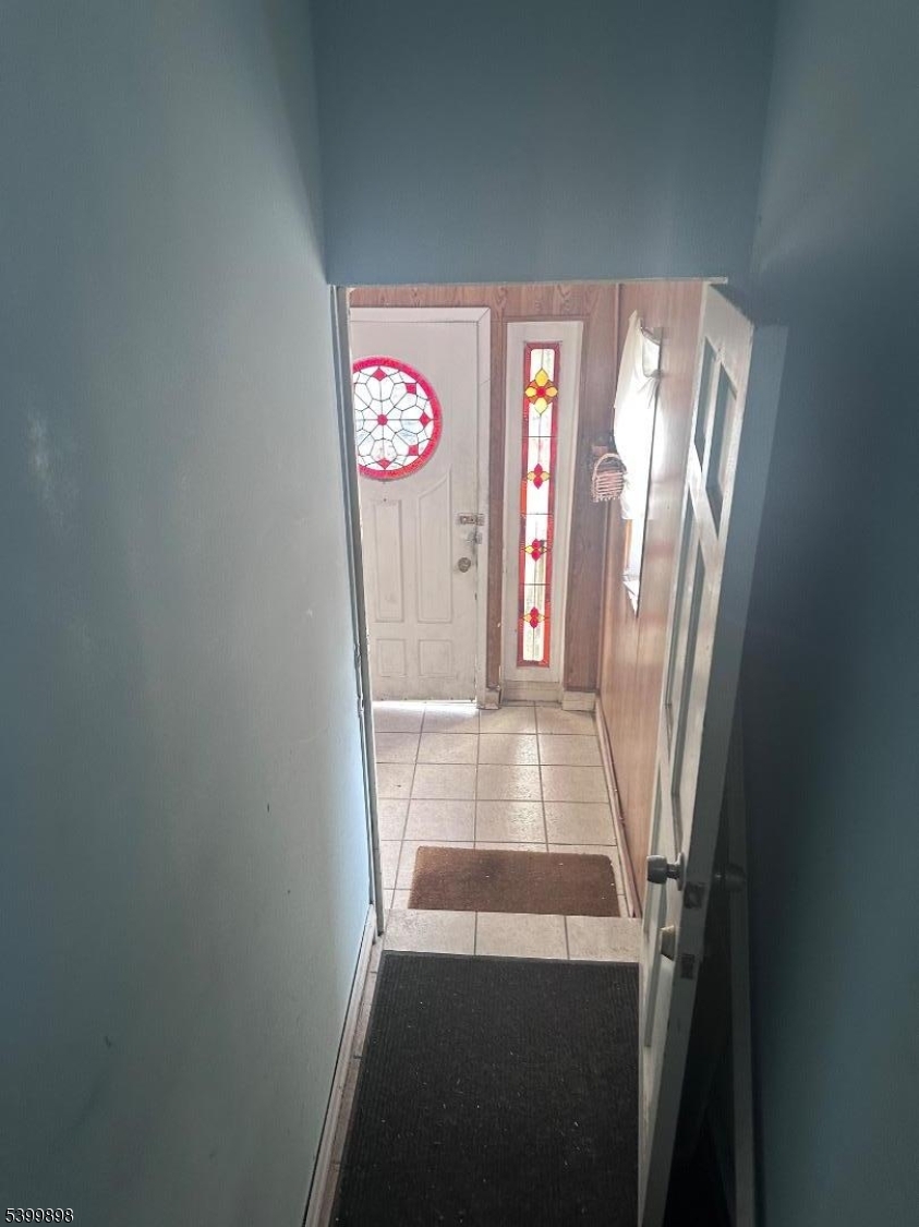 Elizabeth City, NJ 07201,152 Jacques St