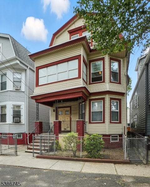 Irvington Twp., NJ 07111,97 Hopkins Pl