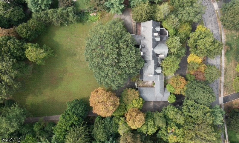 17 Three Gables Rd, Morris Twp., NJ 07960