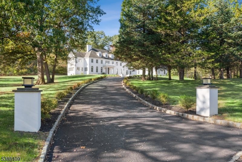 Mendham Twp., NJ 07931,2 WRIGHT LANE