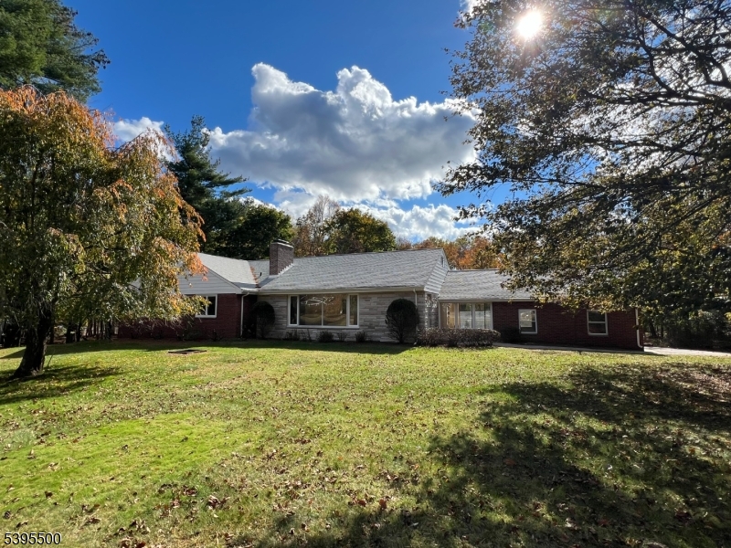 Mahwah Twp., NJ 07430,391 Forest Rd