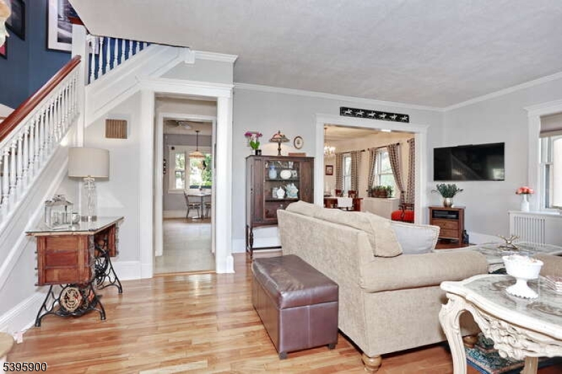 Glen Rock Boro, NJ 07452,471 S Maple Ave