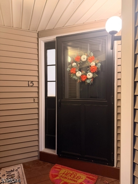 Jefferson Twp., NJ 07438,15 Schofield Ct