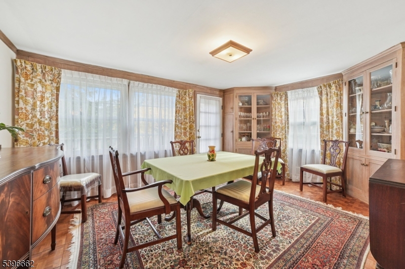 Springfield Twp., NJ 07081,170 Short Hills Ave