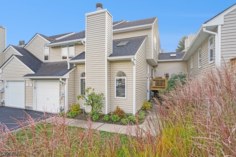 11 Fowler Dr, West Orange Twp., NJ 07052