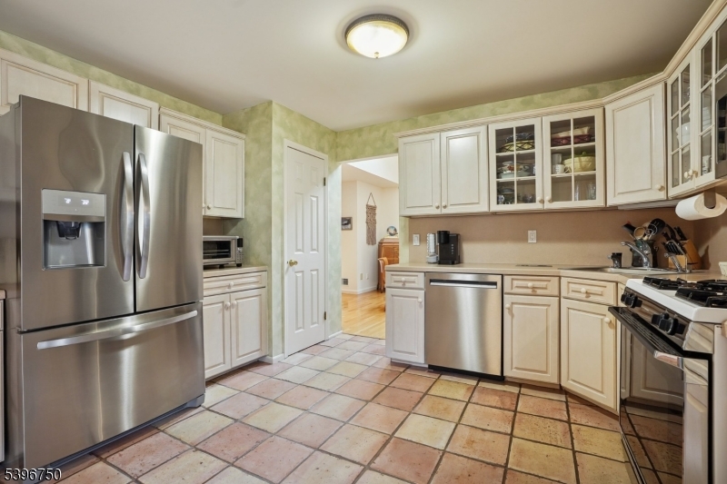 West Orange Twp., NJ 07052,11 Fowler Dr