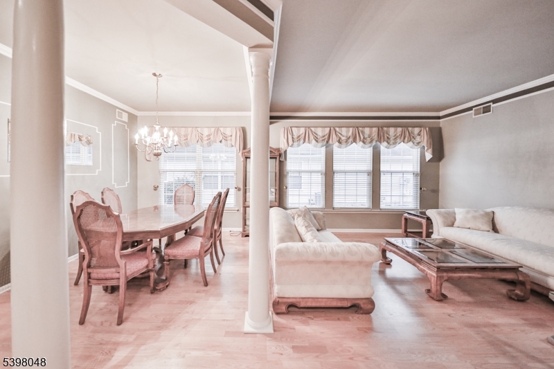 White Twp., NJ 07823,107 Kensington Cir