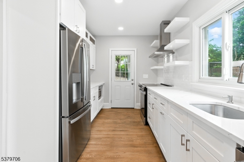 West Orange Twp., NJ 07052,45 Oakridge Rd