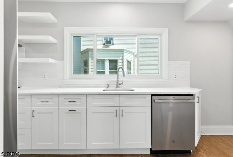 West Orange Twp., NJ 07052,45 Oakridge Rd