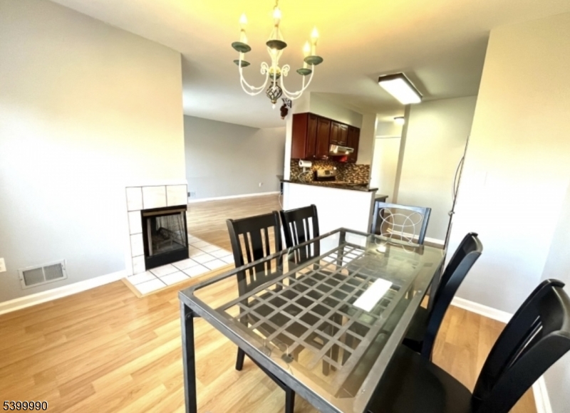 Hamburg Boro, NJ 07419,15 Weatherhill Rd