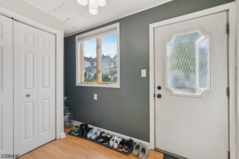 Lyndhurst Twp., NJ 07071,471 Harding Ave