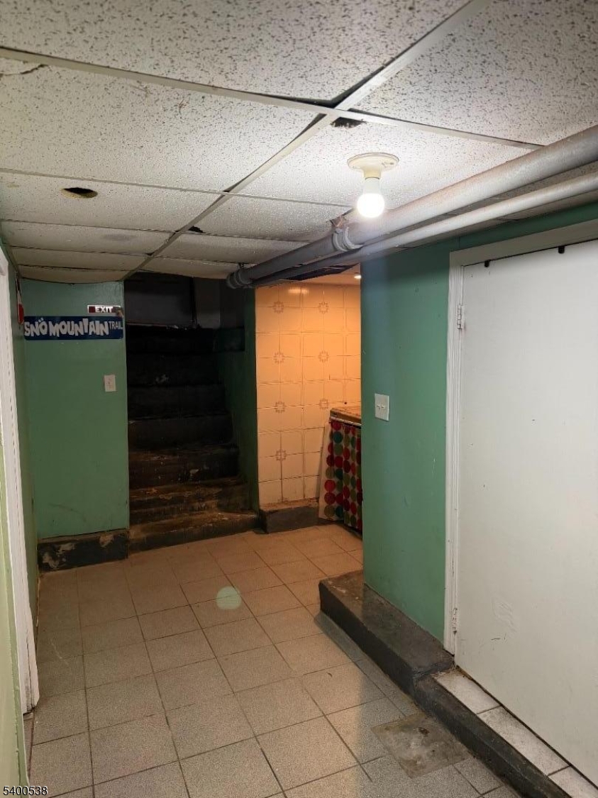 Elizabeth City, NJ 07206,209 Inslee Pl