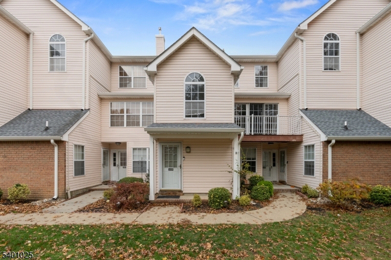 415 Plymouth Rd, North Brunswick Twp., NJ 08902