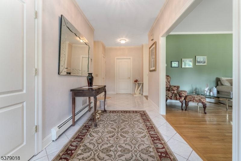 Tewksbury Twp., NJ 08833,80 Deer Hill Rd