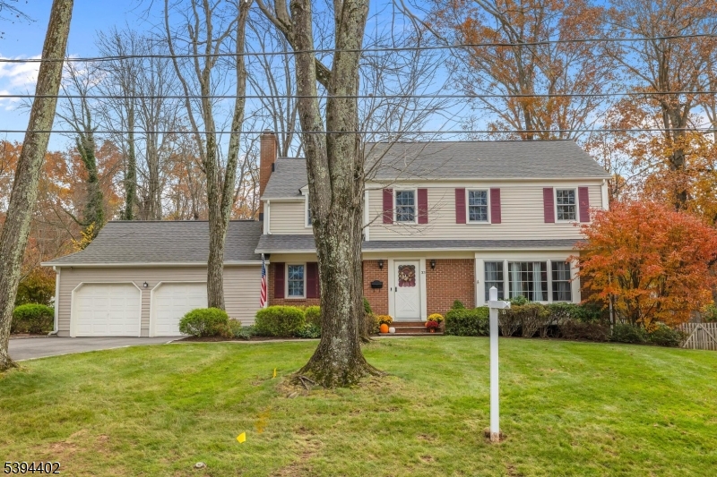 33 Bristol Ct, Berkeley Heights Twp., NJ 07922