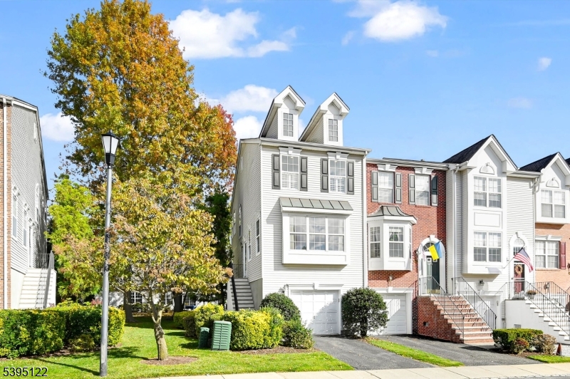 Nutley Twp., NJ 07110,219 Swathmore Dr