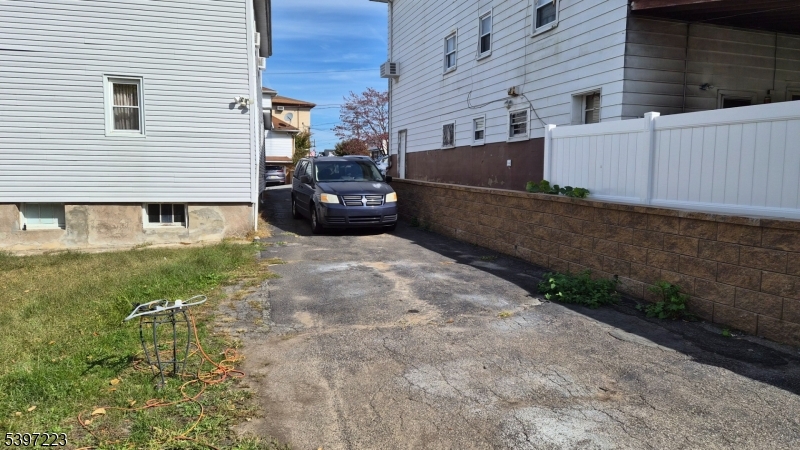 Woodland Park, NJ 07424,11 Woodrow Ave