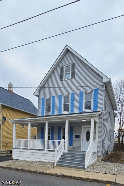 5 Jefferson St, Newton Town, NJ 07860