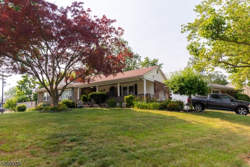 Rahway City, NJ 07065,102 Jefferson