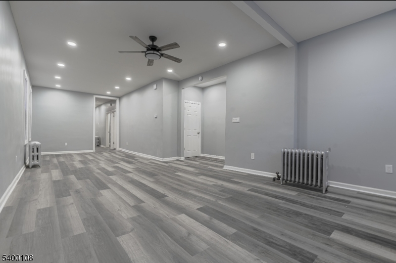 Irvington Twp., NJ 07111,89 Sheridan St