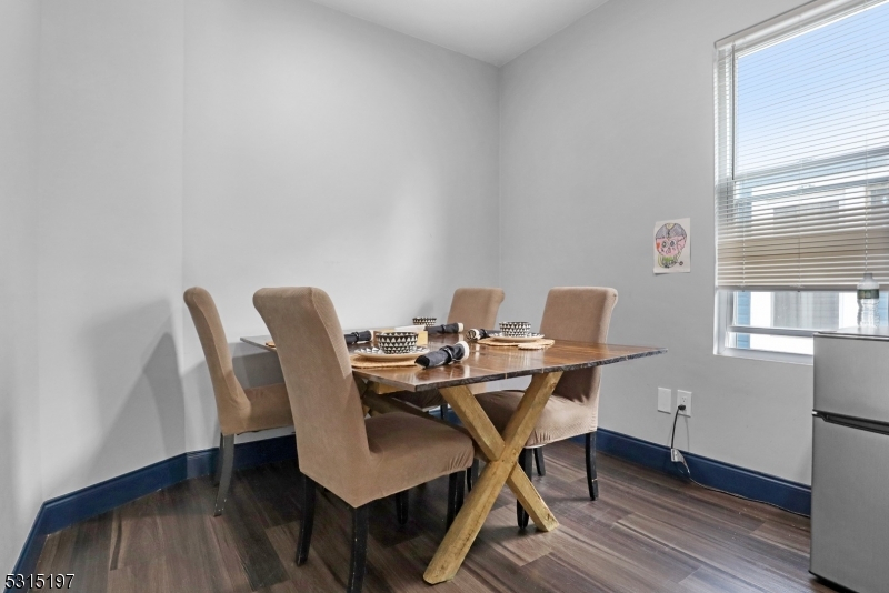 Elizabeth City, NJ 07201,737 Jackson Ave #2