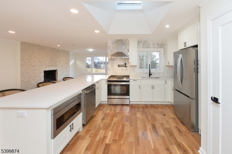 Hawthorne Boro, NJ 07506,99 Fairview Ave