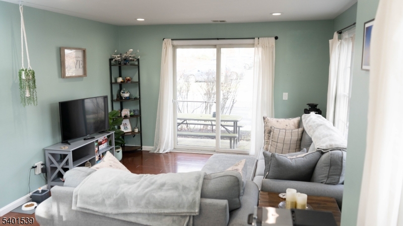 Lincoln Park Boro, NJ 07035,94 Stonyridge Dr #94