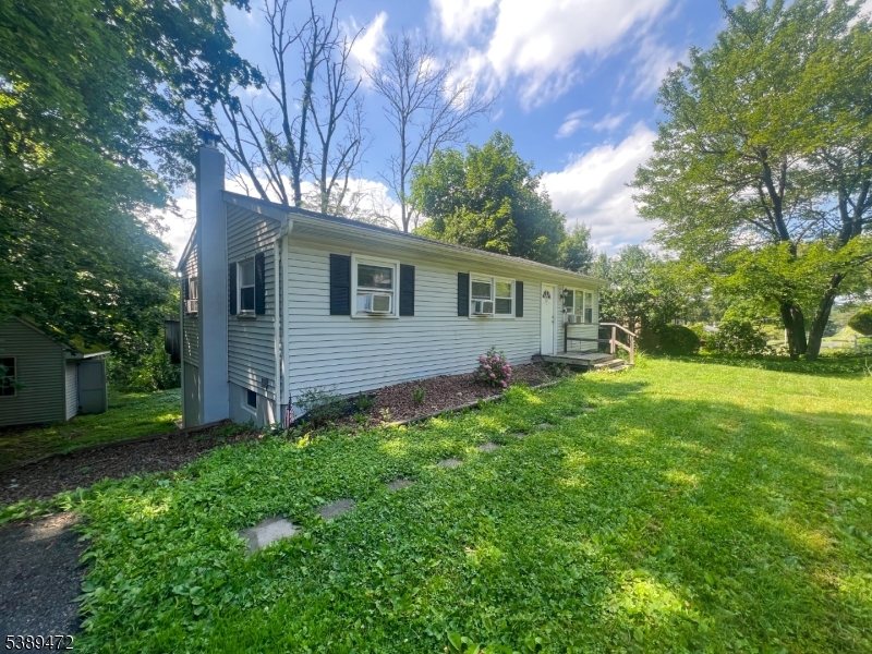 Hamburg Boro, NJ 07419,54 Summit Rd