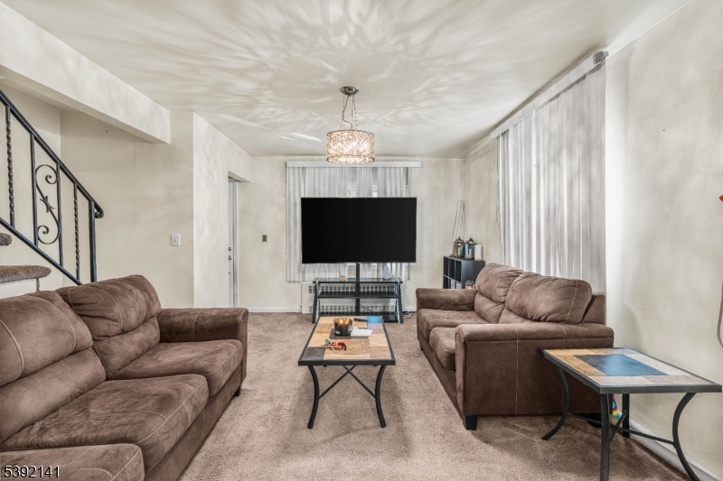 Paterson City, NJ 07514,410 E 26th St