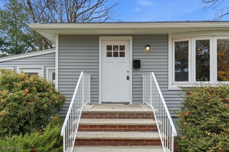 Plainfield City, NJ 07060,1210 Field Ave