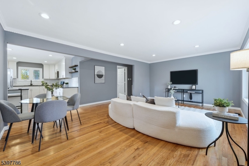 Plainfield City, NJ 07060,1210 Field Ave