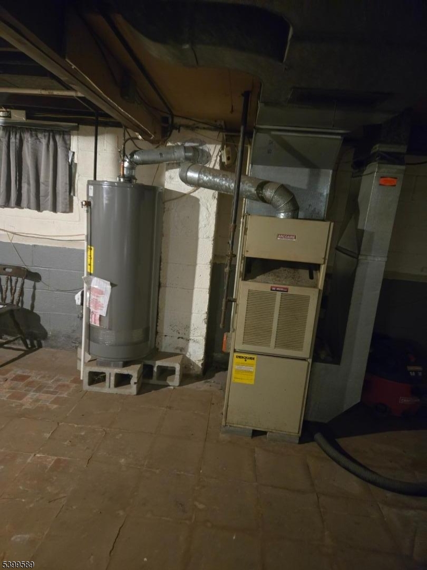 Roselle Boro, NJ 07203,502 Drake Ave