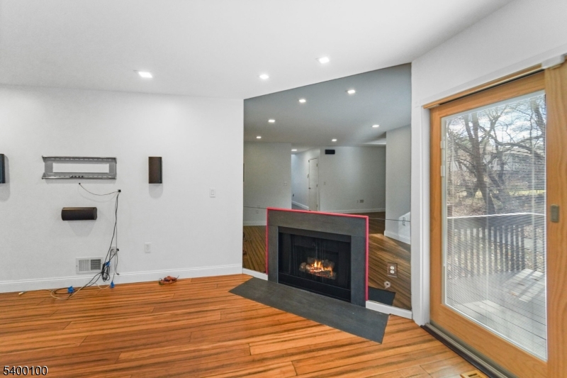 Franklin Twp., NJ 08873,13 Jill Ct