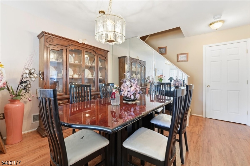 Sayreville Boro, NJ 08872,11 Letts Ct