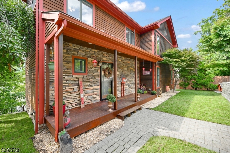 Greenwood Lake, NJ 10925,10 Van Orden Ln