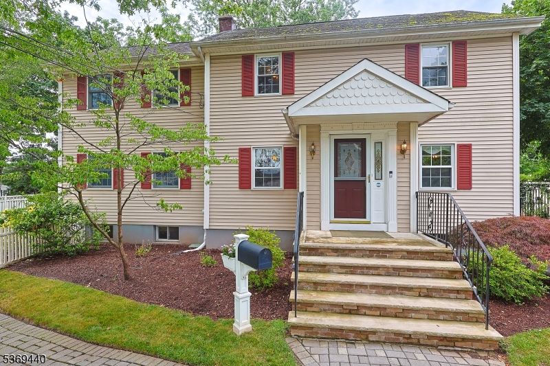 139 Gordon St,  Ridgefield Park Village,  NJ 07660