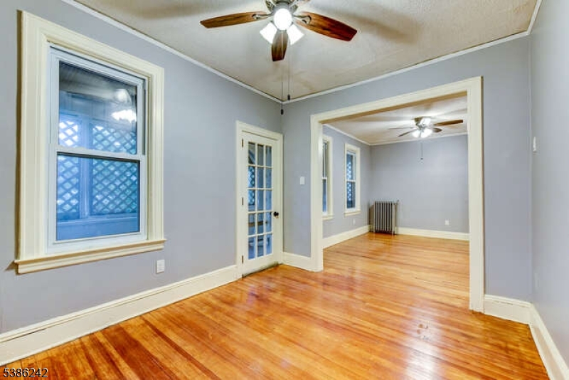 East Orange City, NJ 07018,56 Sunnyside Ter #2