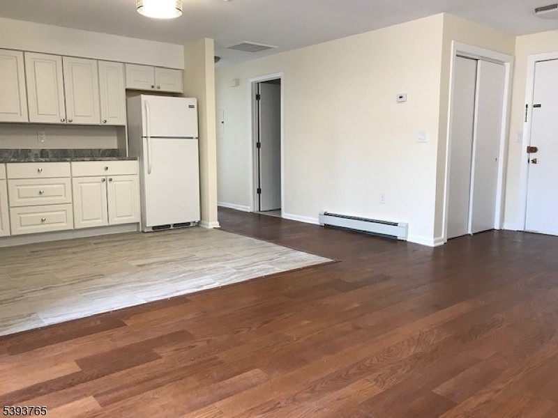 South Orange Village Twp., NJ 07079,60 1St St #1