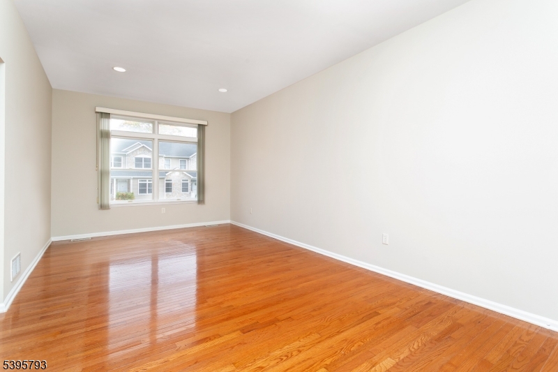 Parsippany-troy Hills Twp., NJ 07950,58 Autumn Ridge Rd