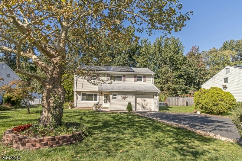 71 Locust Ave, Fanwood Boro, NJ 07023