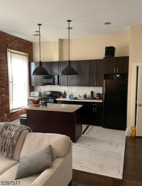 Phillipsburg Town, NJ 08865,518 S Main St #6